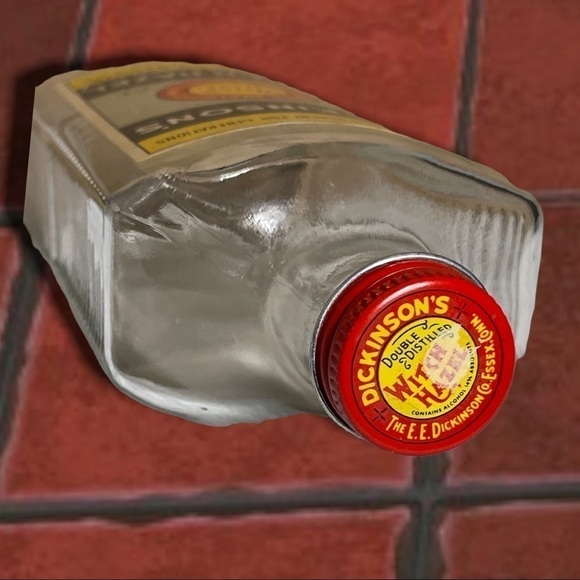 1930’s Antique Dickinson’s Witch Hazel Bottle - Picture 4 of 7